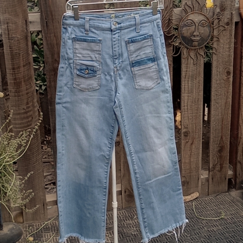 Woman's jeans 7 for all mankind. Cropped Alexa